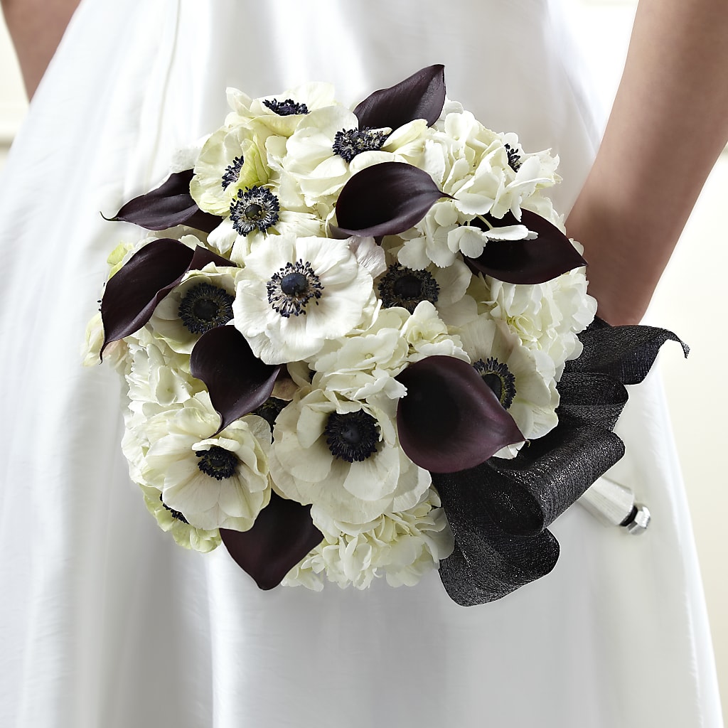 To Have and To Hold Bouquet – Flair Floral Designs, Lake Dallas TX