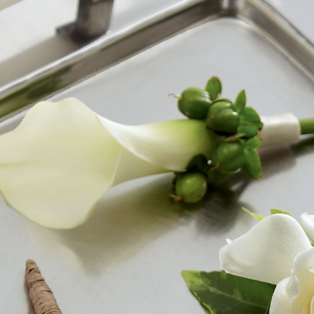 White Calla Boutonniere – Flair Floral Designs, Lake Dallas TX