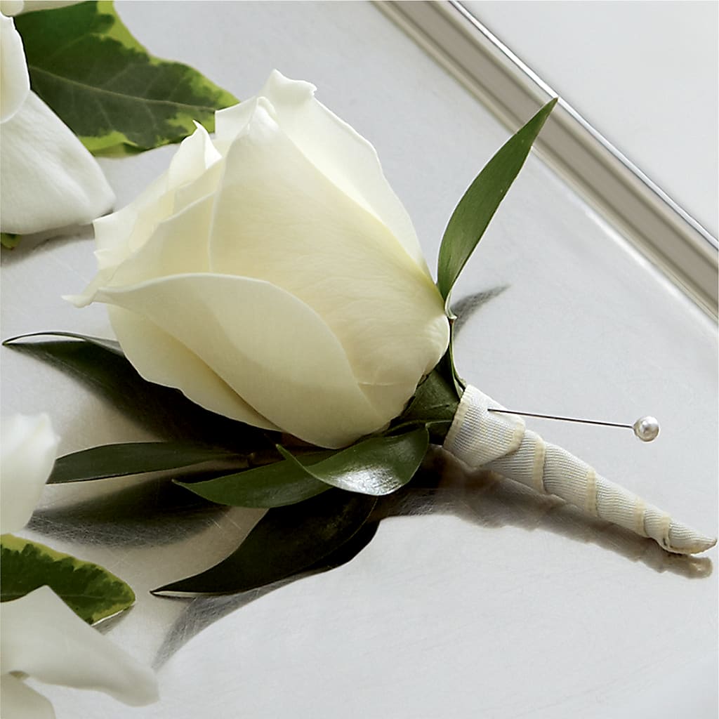White Rose Boutonniere – Flair Floral Designs, Lake Dallas TX