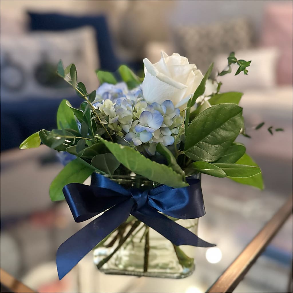 Sky Blue Delight Bouquet –  Flair Floral Designs, Lake Dallas TX