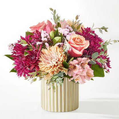 Berry Cobbler Bouquet with Ivory Vase –  Flair Floral Designs, Lake Dallas TX