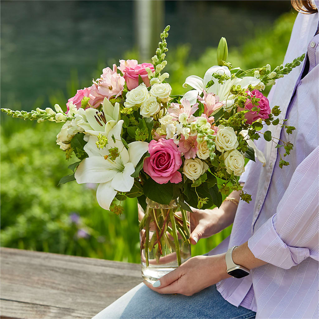Fondly Bouquet –  Flair Floral Designs, Lake Dallas TX