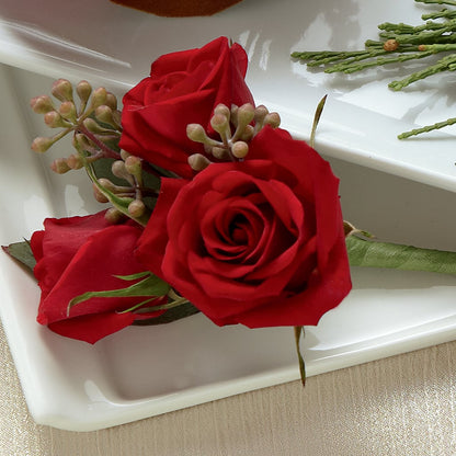 Red Spray Rose Boutonniere –  Flair Floral Designs, Lake Dallas TX